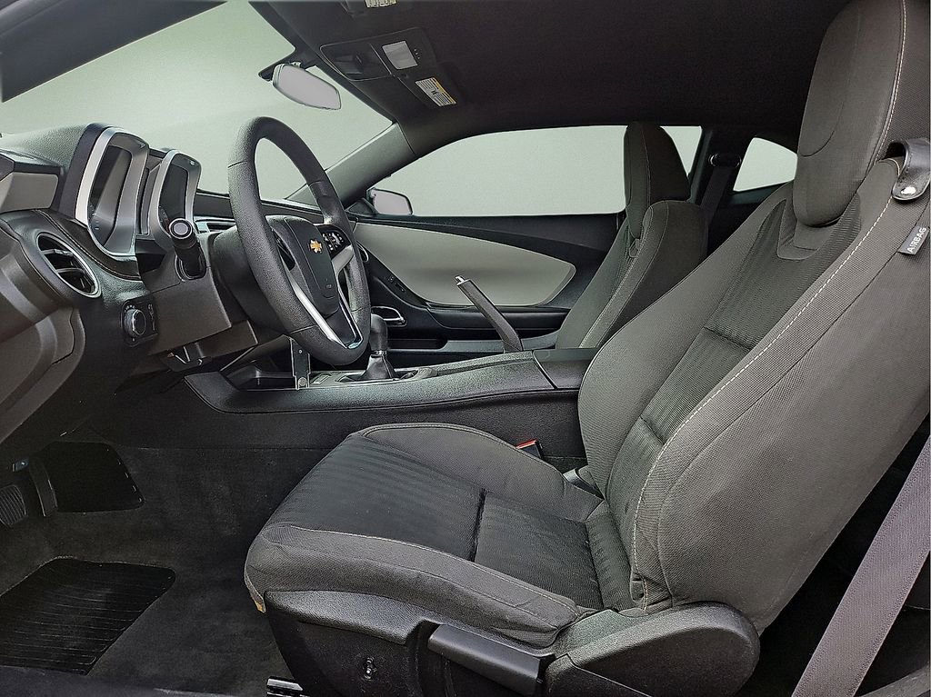 Used 2013 Chevrolet Camaro LS RWD image 16