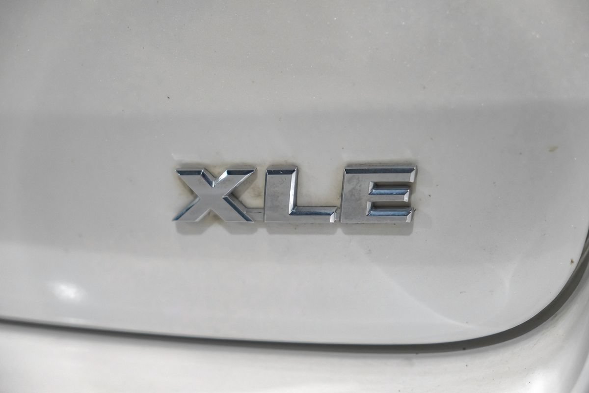 Used 2018 Toyota Highlander XLE FWD image 51