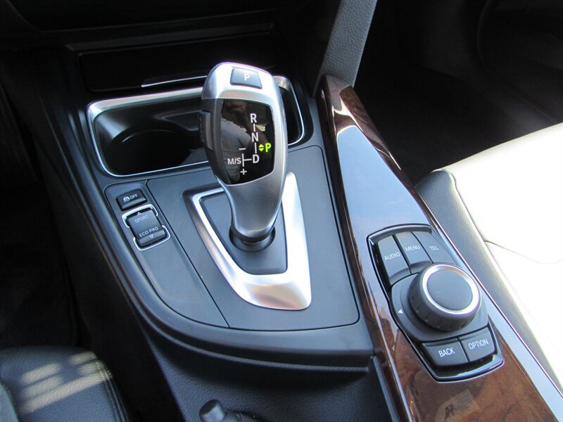 Used 2015 BMW 328i Sedan RWD image 18
