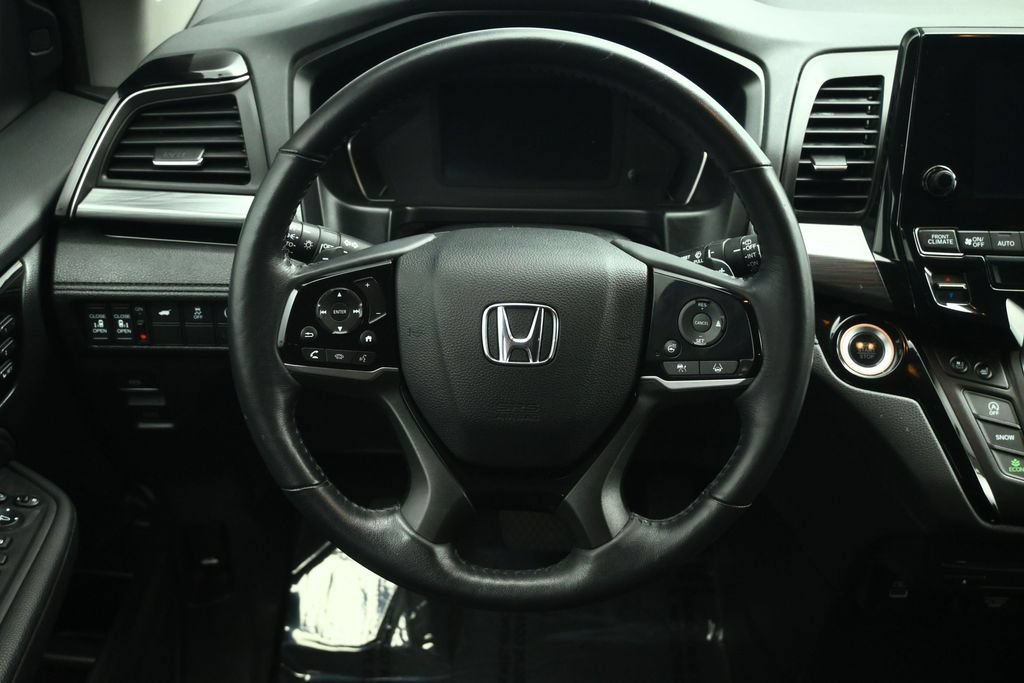 Used 2024 Honda Odyssey Elite image 12
