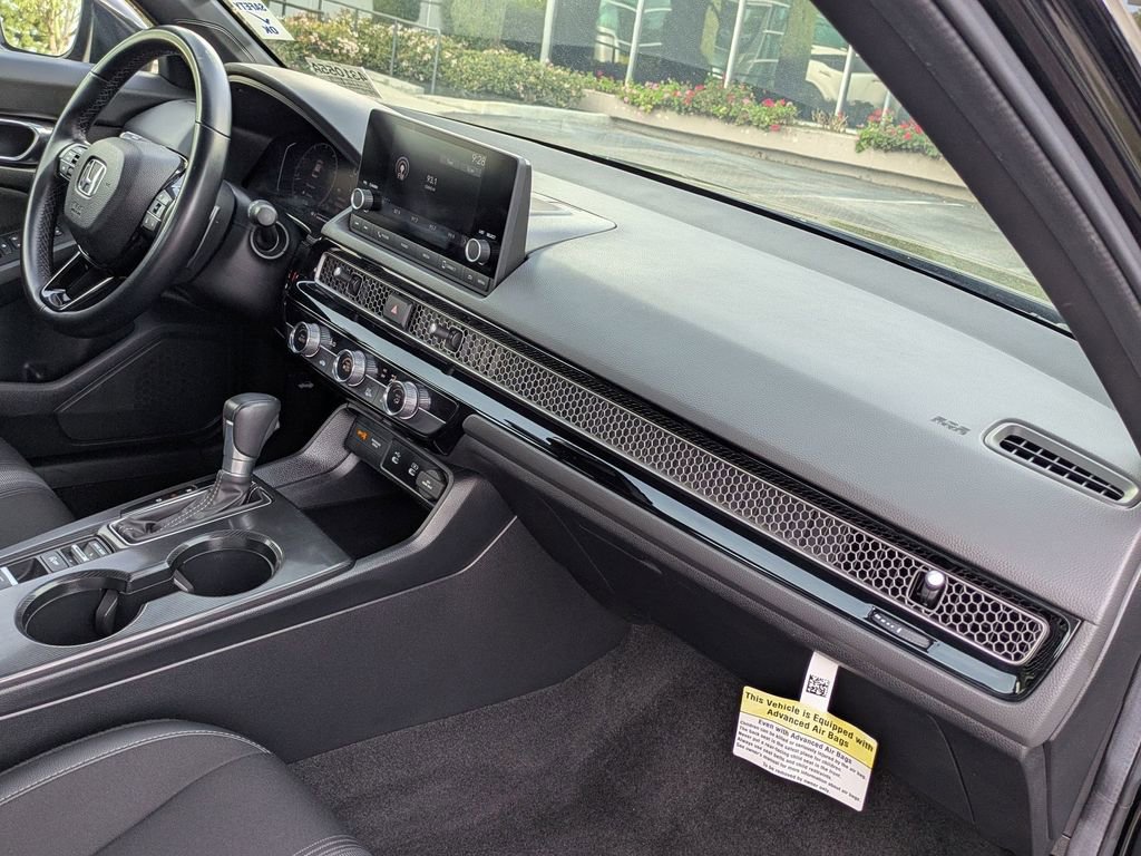 Certified 2025 Honda Civic Sport image 22