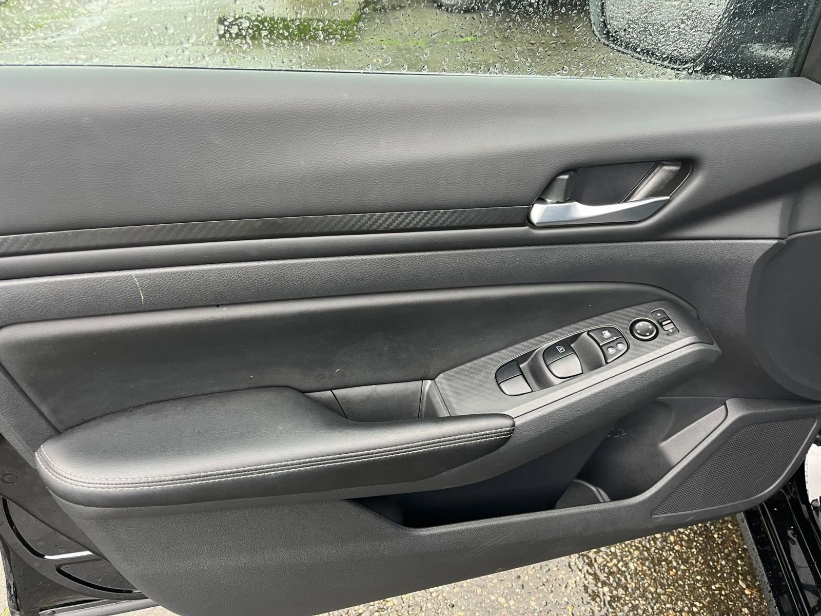 Used 2025 Nissan Altima 2.5 SV image 20