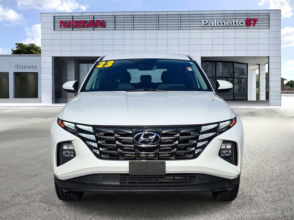 Used 2023 Hyundai Tucson SE AWD/4WD image 2