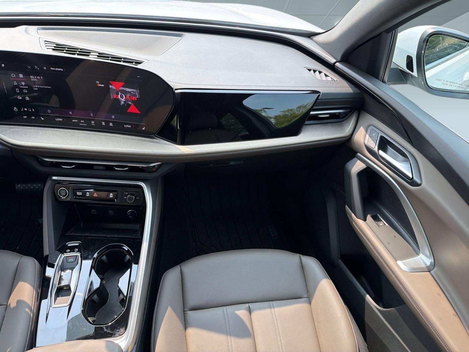 Certified 2025 Audi Q5 Premium w/ Convenience Package AWD/4WD image 30