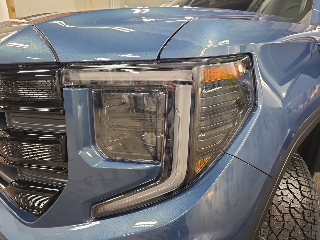 New 2026 GMC Sierra 1500 Elevation image 31