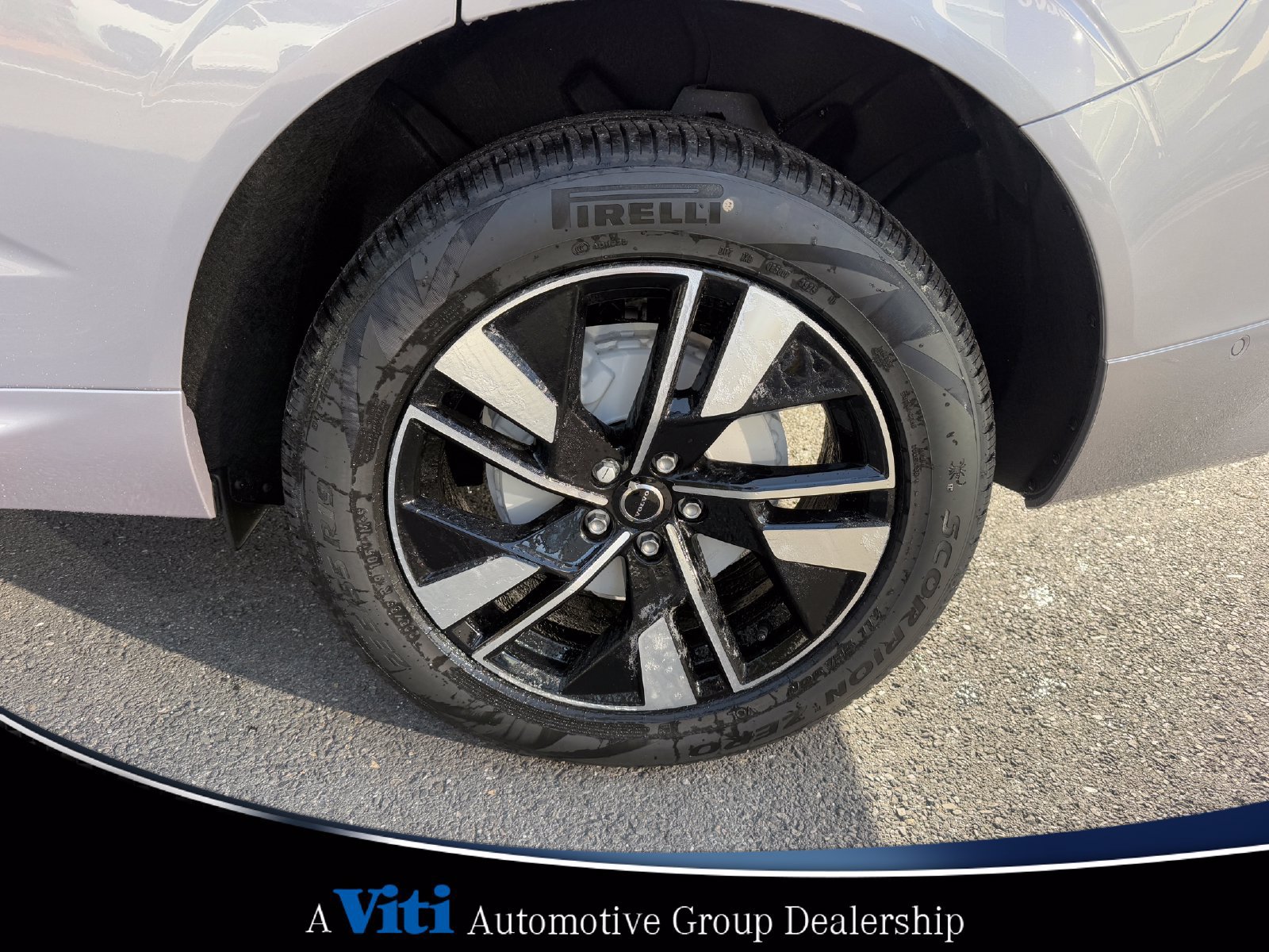 Used 2026 Volvo XC60 B5 Plus w/ Protection Package Premier AWD/4WD image 10