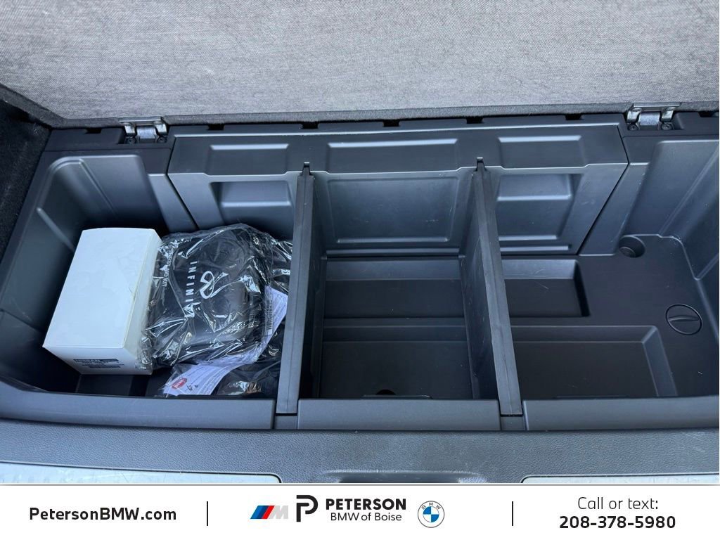 Used 2023 INFINITI QX60 Sensory w/ Cargo Package AWD/4WD image 12