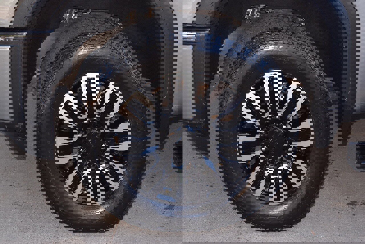 Used 2024 GMC Sierra 2500 Denali Ultimate image 40