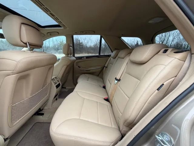 Used 2010 Mercedes-Benz ML 350 4MATIC image 24