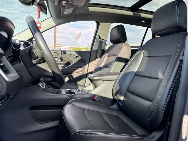 Used 2022 GMC Terrain SLT w/ Infotainment Package II AWD/4WD image 11