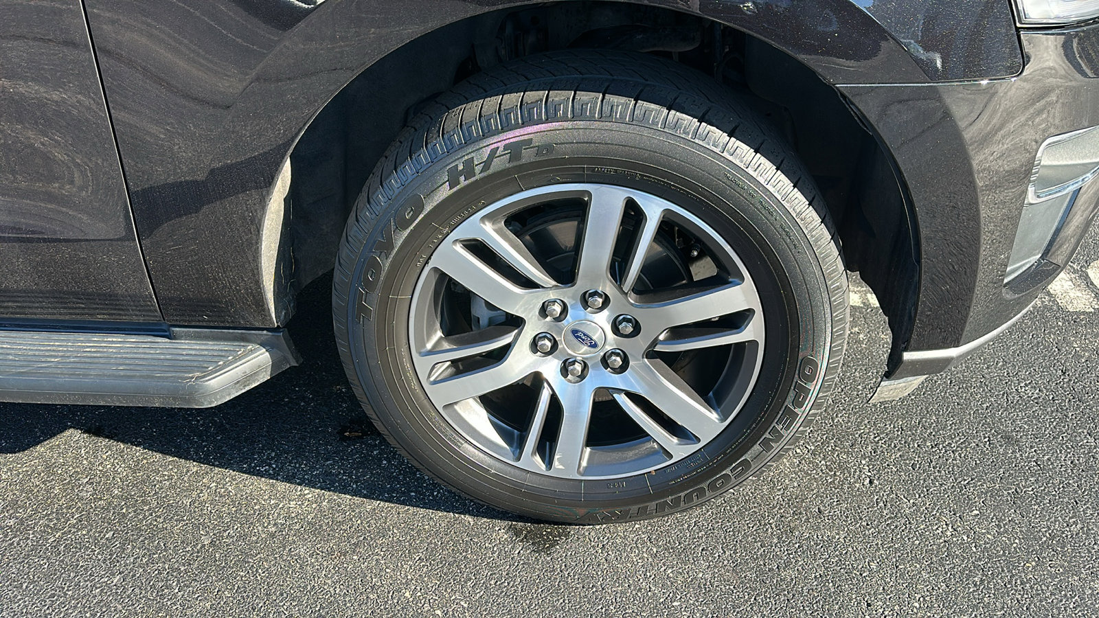 Used 2024 Ford Expedition Max Limited image 9