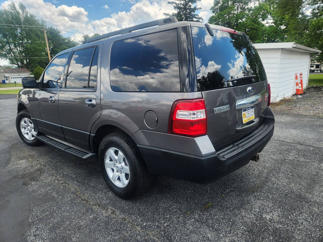 Used 2014 Ford Expedition XL AWD/4WD image 6