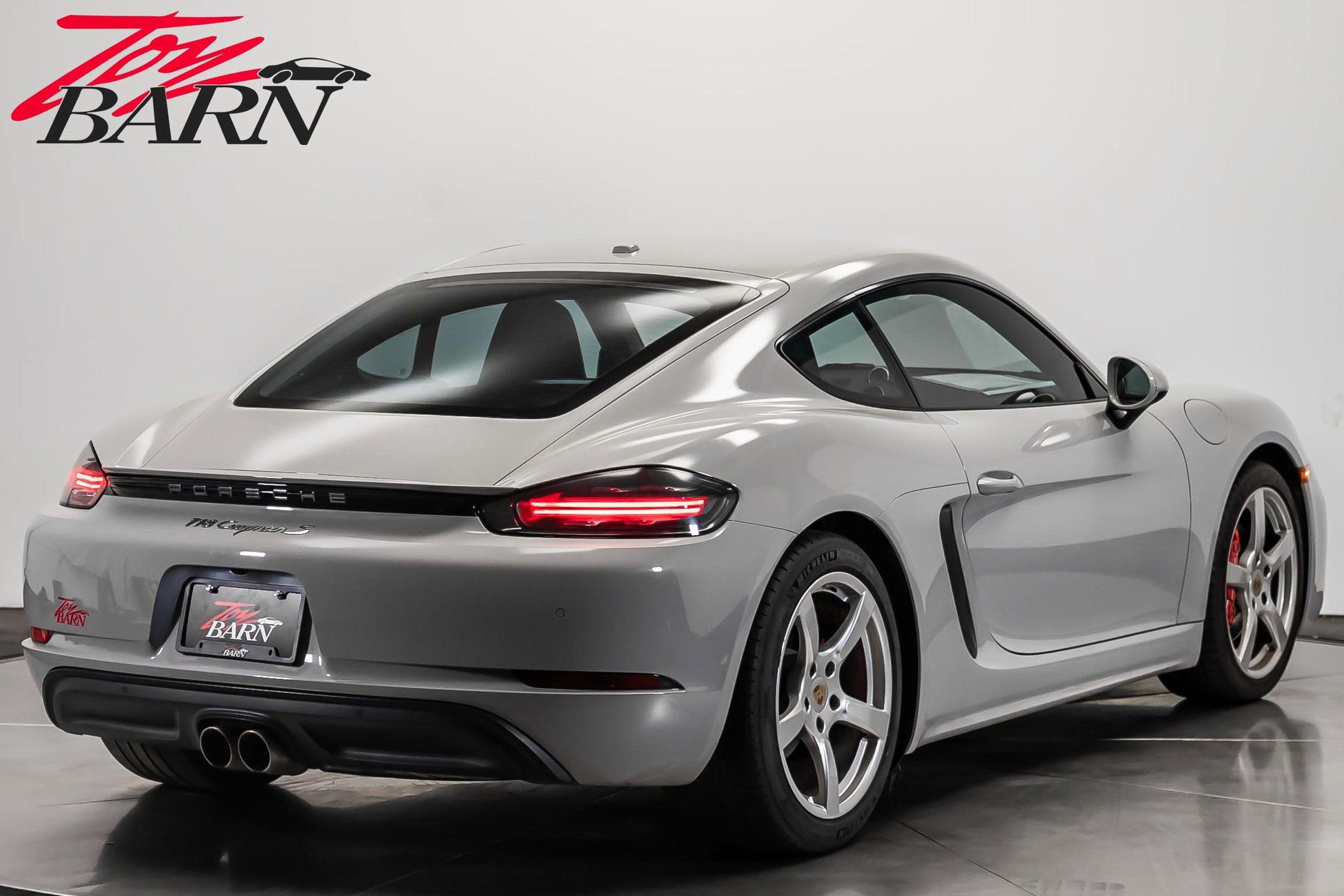 Used 2018 Porsche 718 Cayman S image 5