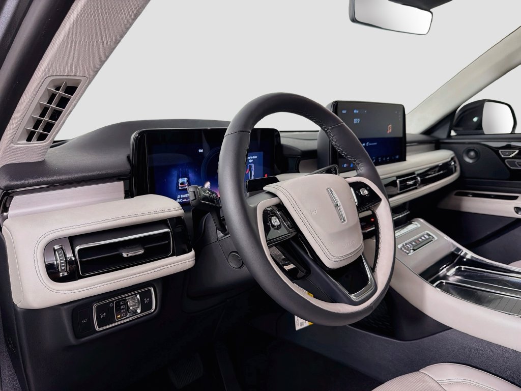 New 2027 Lincoln Aviator Reserve RWD image 9