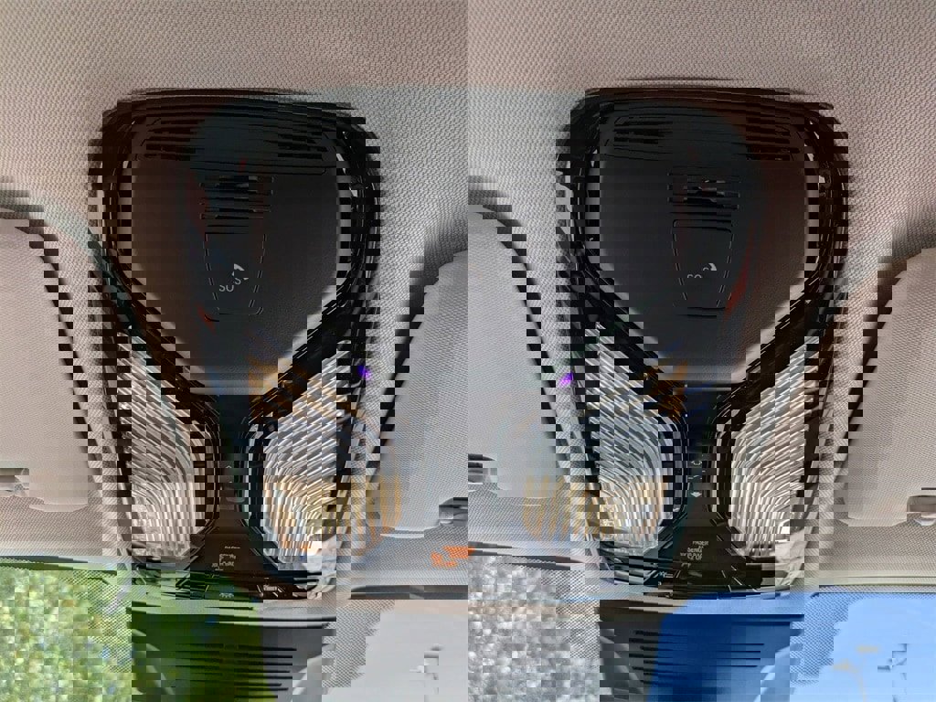 New 2026 BMW X7 xDrive40i w/ Premium Package image 17