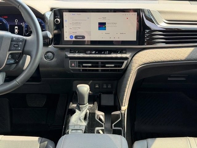 Certified 2025 Toyota Camry XLE FWD image 13