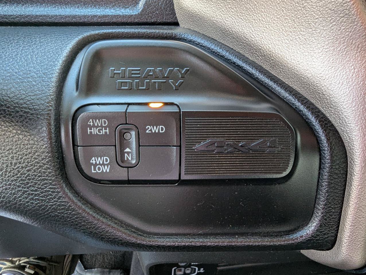 Used 2024 RAM 2500 Laramie AWD/4WD image 22