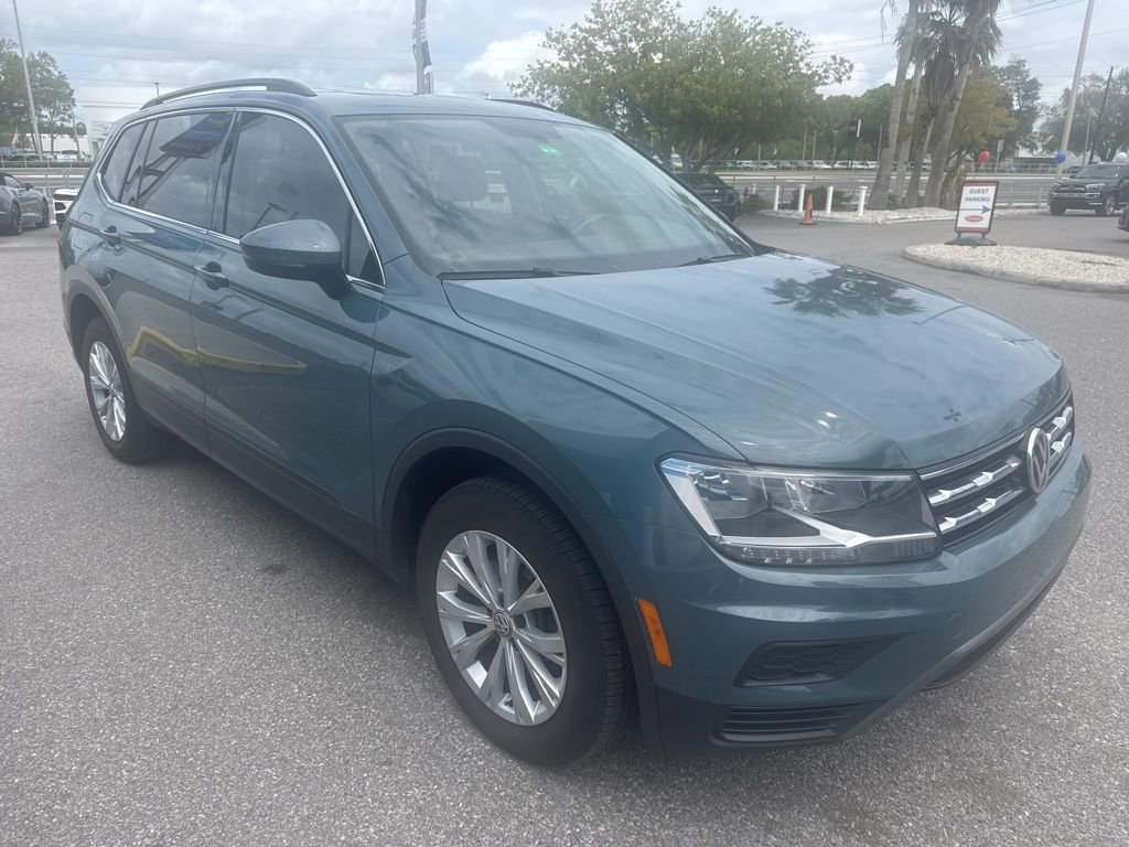 Used 2019 Volkswagen Tiguan SE w/ Panoramic Sunroof Package image 1