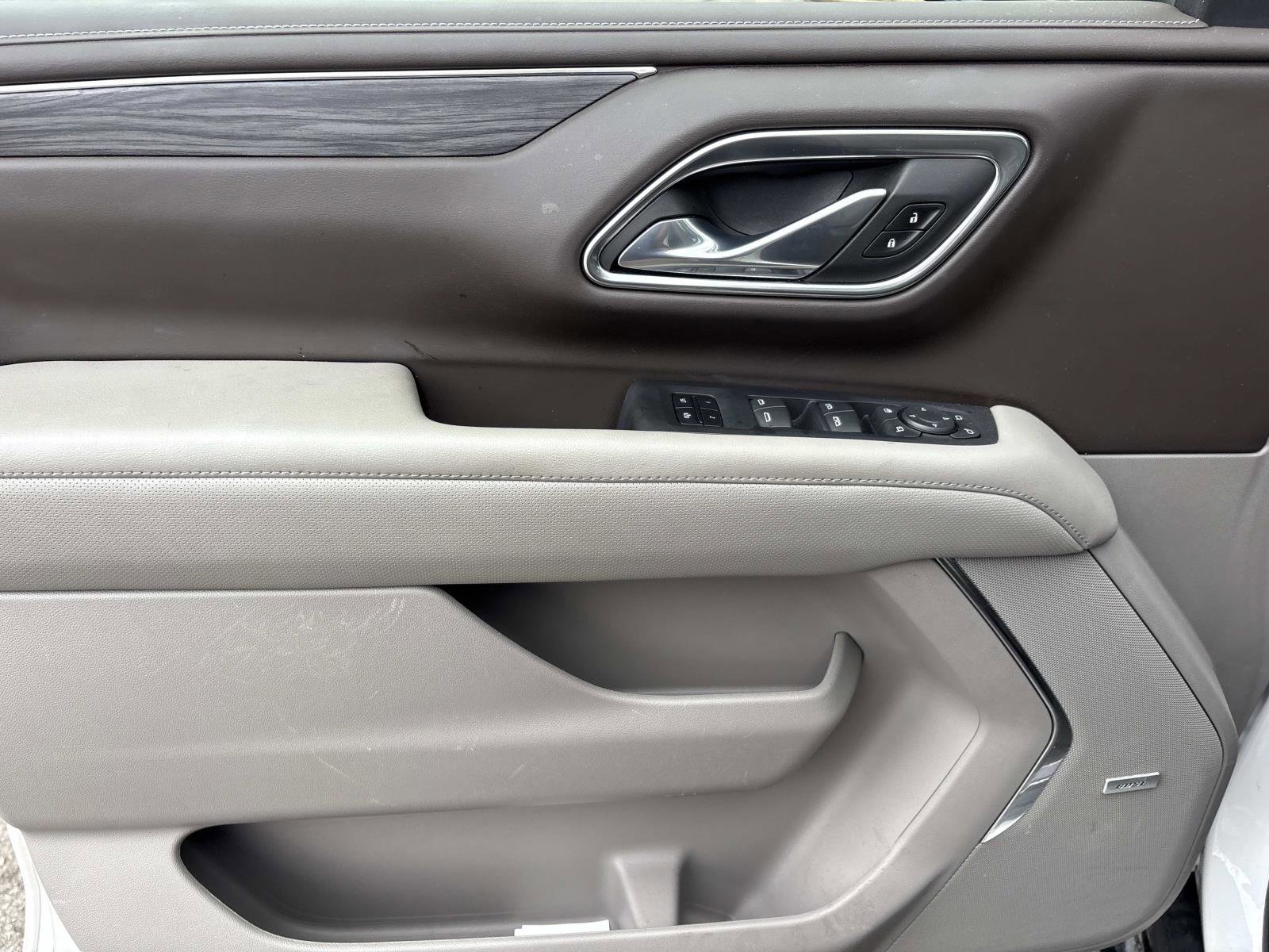 Certified 2023 GMC Yukon SLT w/ SLT Luxury Package image 12