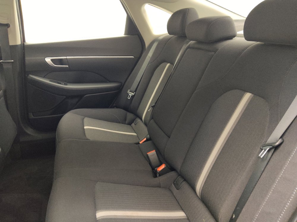 Used 2025 Hyundai Sonata SEL FWD image 18