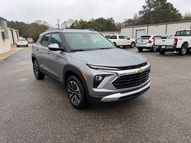 Used 2024 Chevrolet TrailBlazer LT image 4