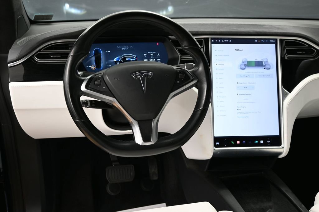 Used 2017 Tesla Model X 90D image 39