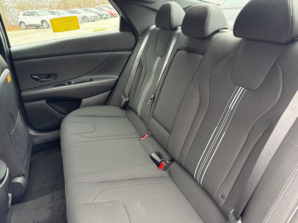 New 2026 Hyundai Elantra SEL Sport image 34