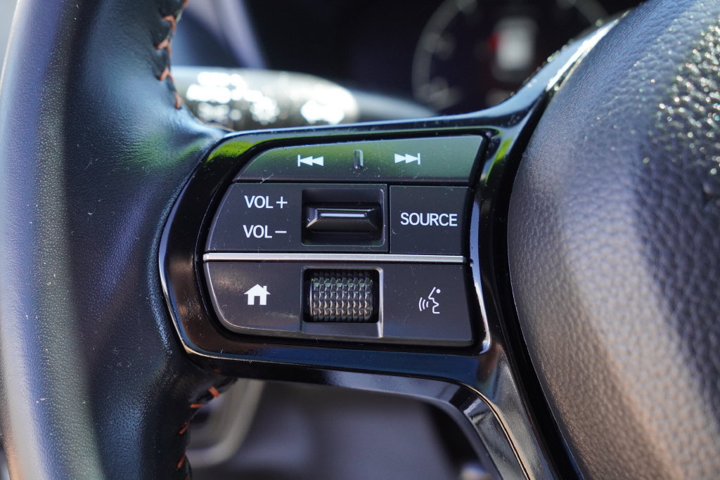 Used 2025 Honda HR-V Sport image 19