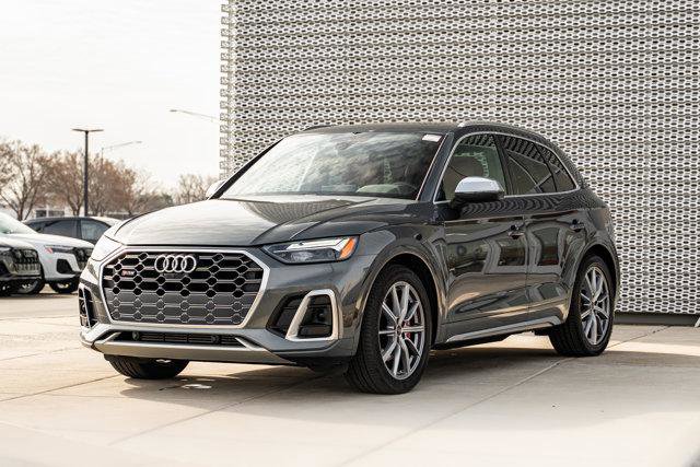 Certified 2021 Audi SQ5 Premium Plus w/ Premium Plus Package AWD/4WD image 6