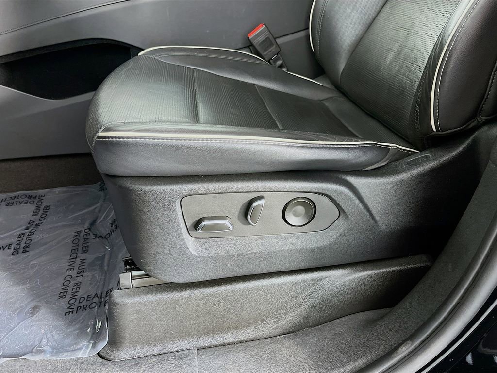 Used 2023 Cadillac Escalade ESV Sport image 28