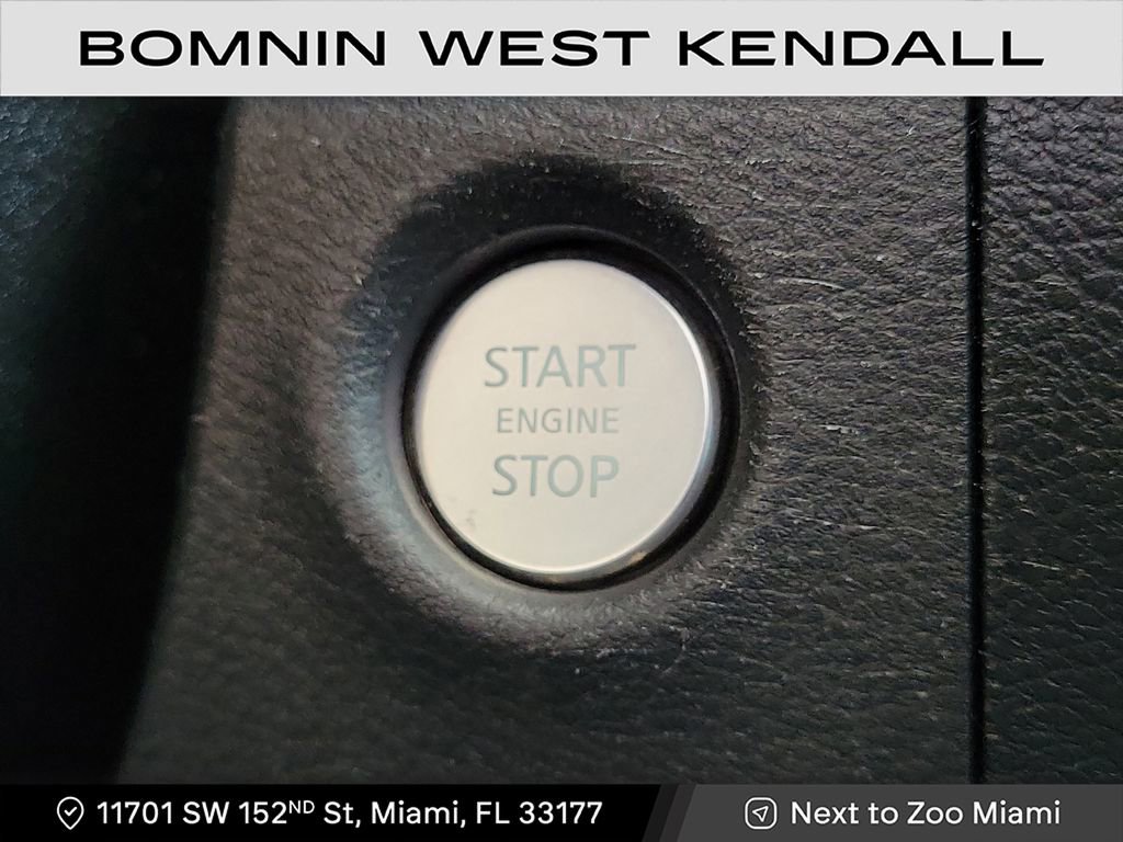 Used 2022 Nissan Frontier SV image 19