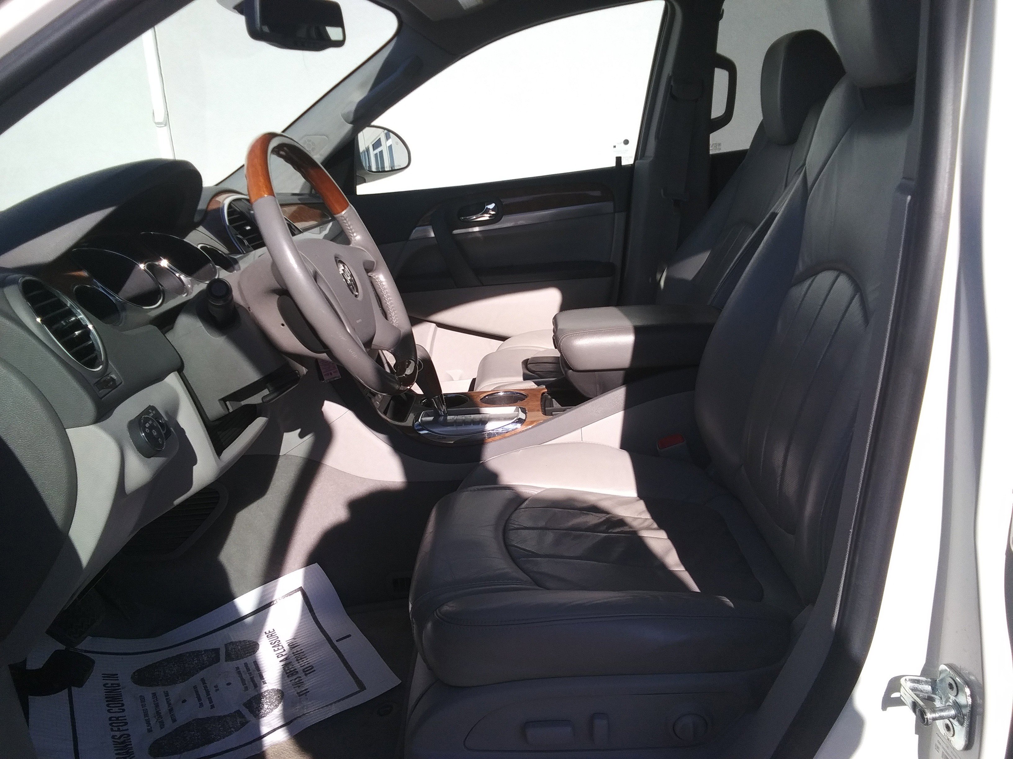 Used 2009 Buick Enclave CXL w/ Driver Confidence Package image 13