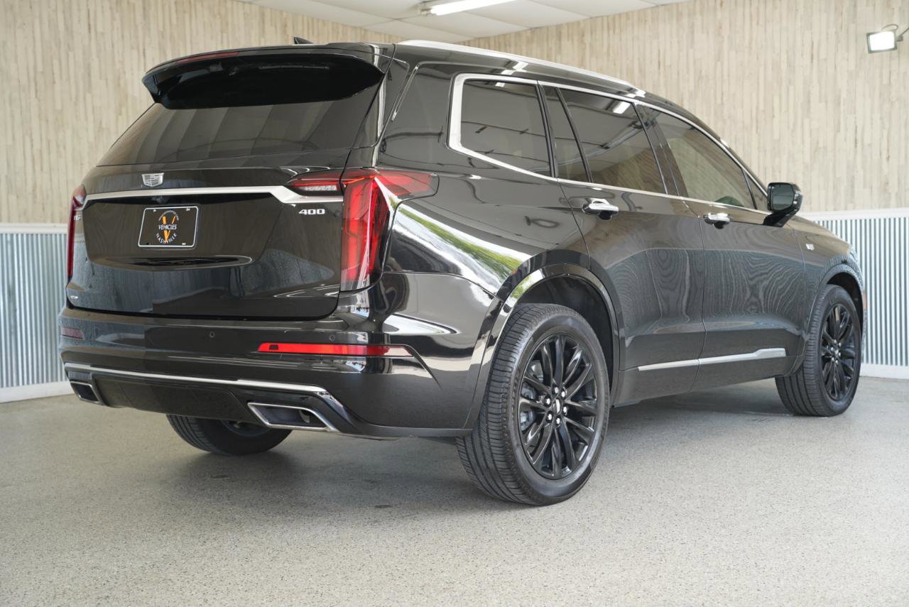 Used 2022 Cadillac XT6 Premium Luxury w/ Technology Package image 10