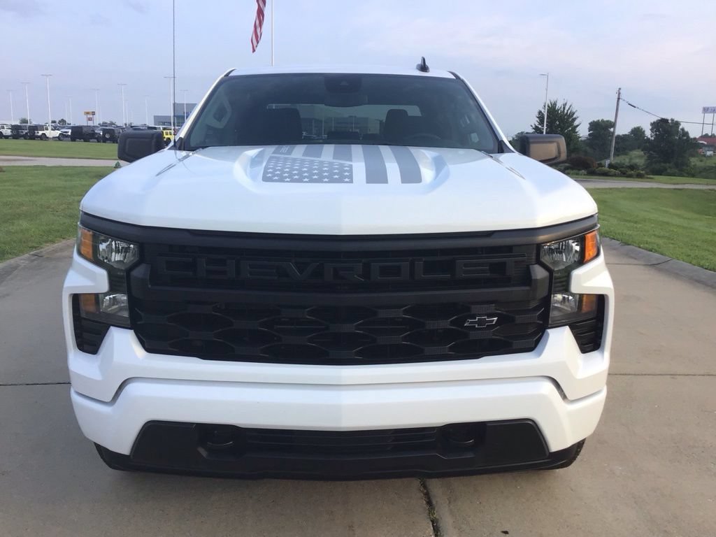 New 2026 Chevrolet Silverado 1500 Custom AWD/4WD image 2