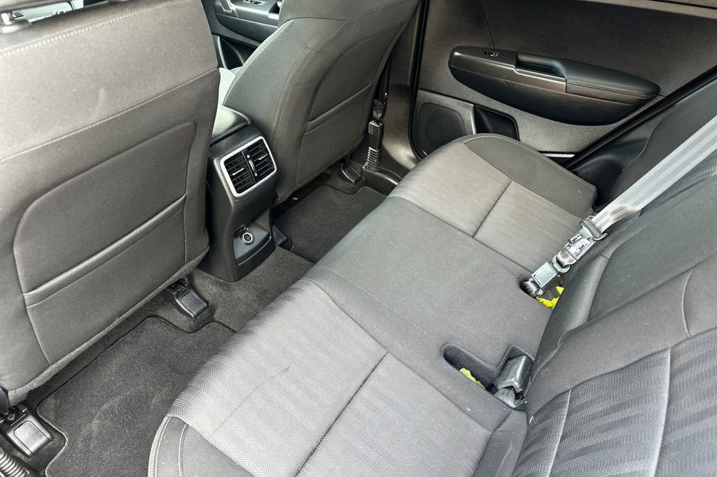 Used 2022 Kia Sportage LX image 12