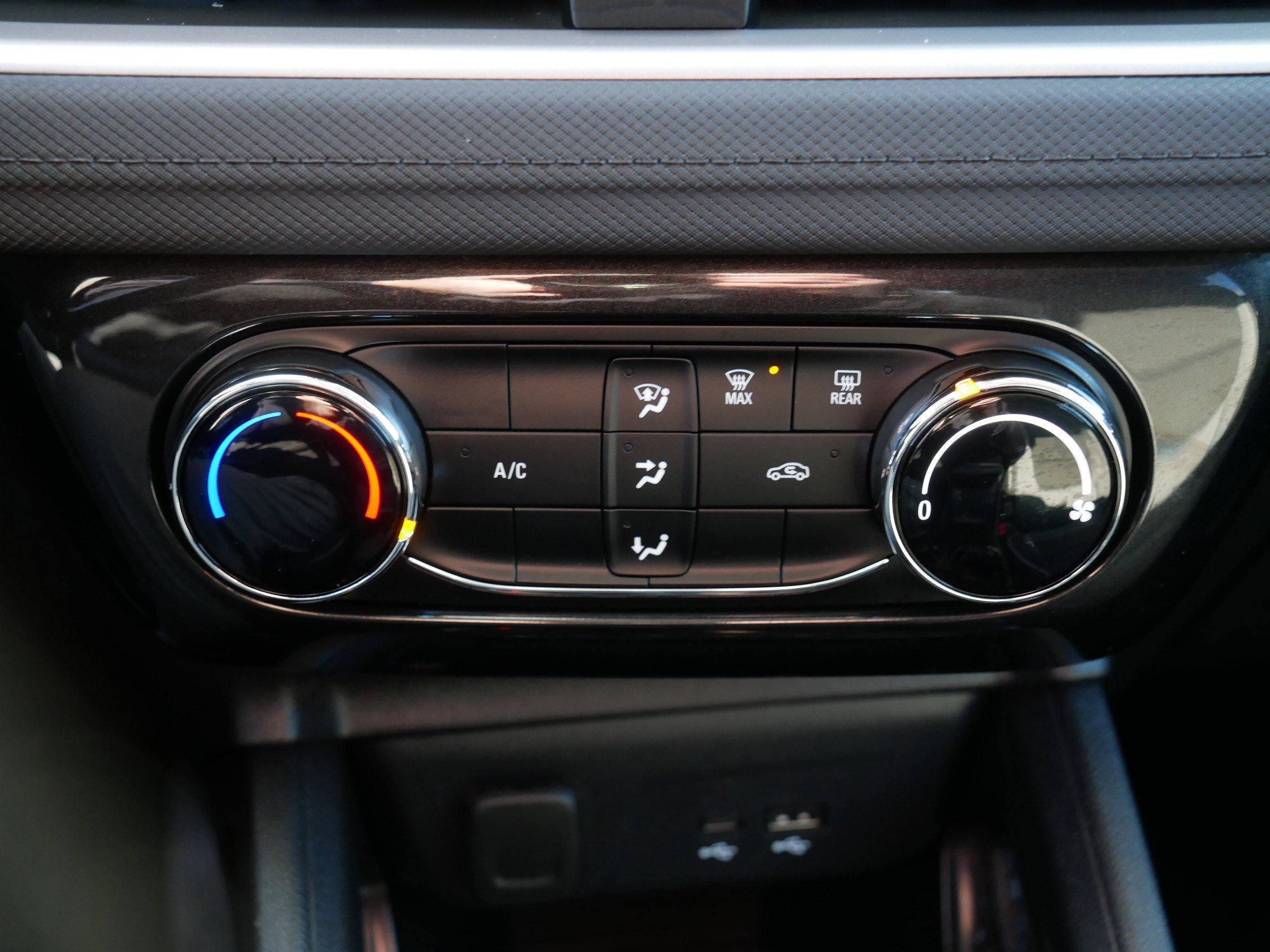 Used 2025 Chevrolet TrailBlazer LT image 23