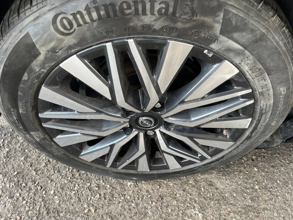 Certified 2024 Nissan Altima 2.5 SV w/ SV Premium Package FWD image 35