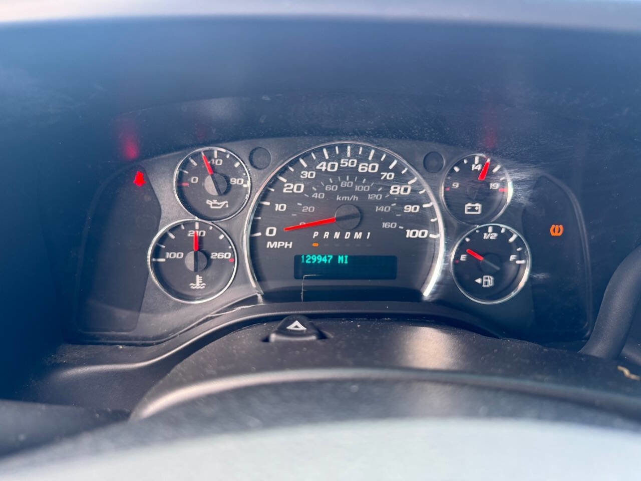 Used 2018 Chevrolet Express 2500 image 9