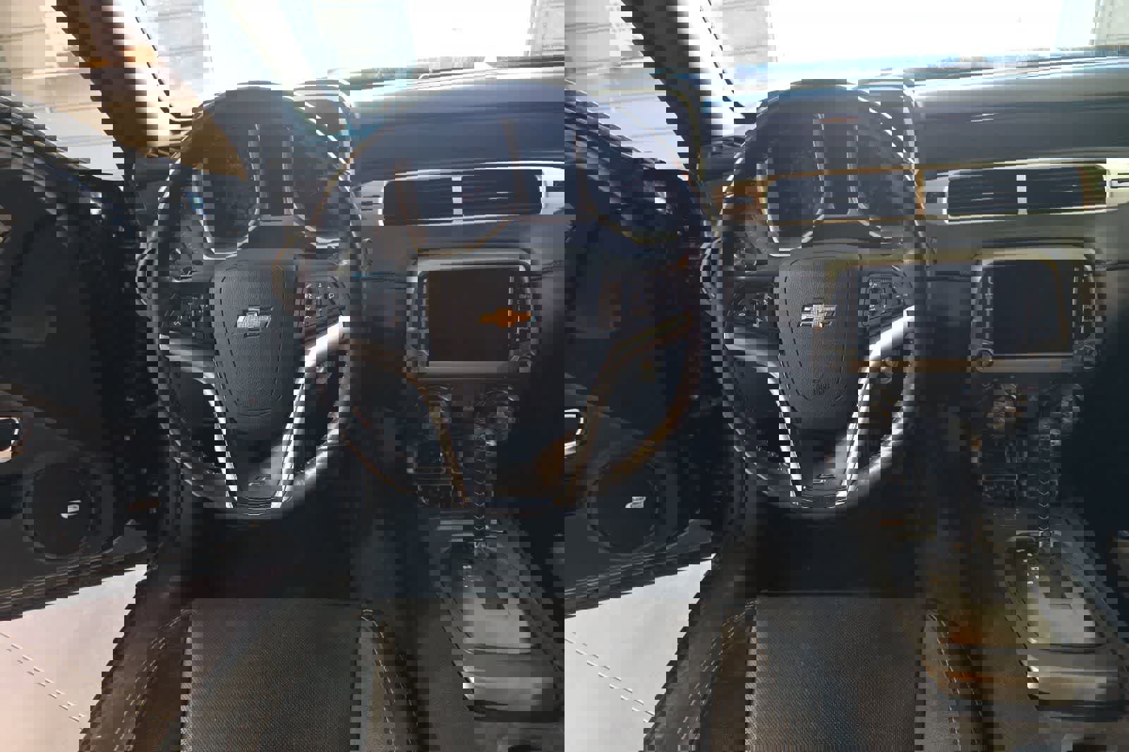 Used 2014 Chevrolet Camaro SS image 16