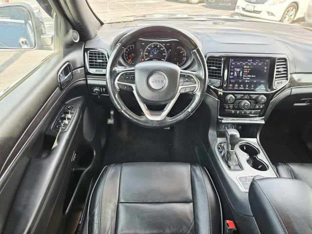Used 2020 Jeep Grand Cherokee Overland AWD/4WD image 8