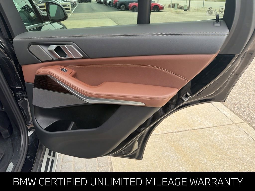 Certified 2025 BMW X5 xDrive40i AWD/4WD image 12