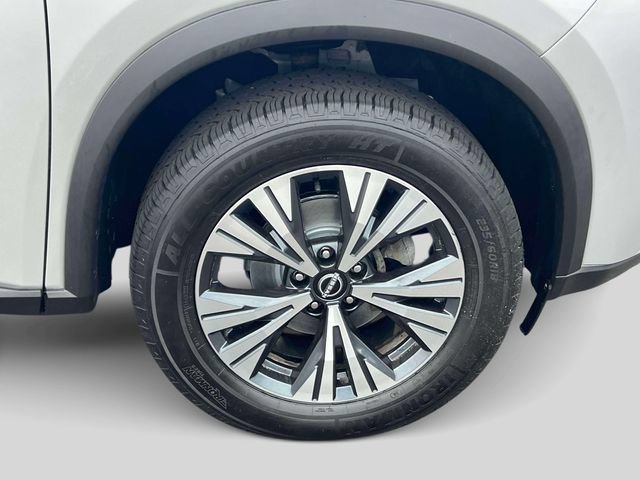 Used 2023 Nissan Rogue SV AWD/4WD image 10