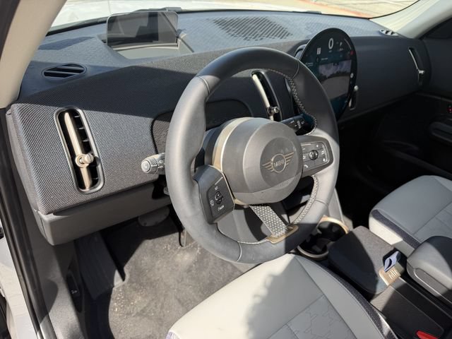 Used 2025 MINI Cooper Countryman S AWD/4WD image 14