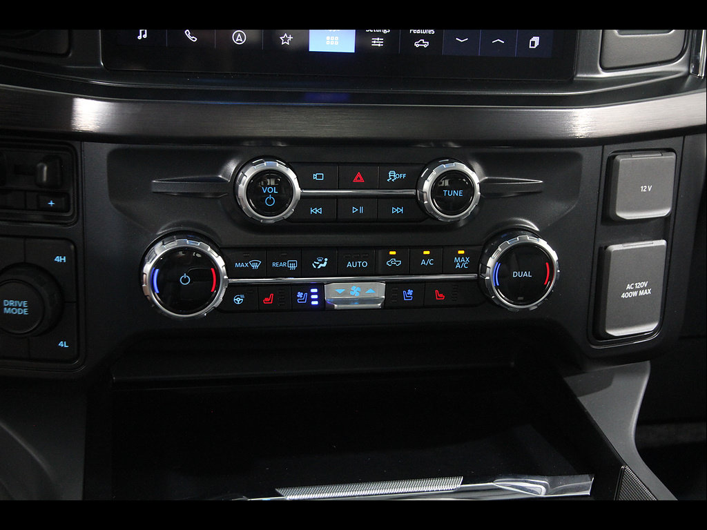 Used 2026 Ford F250 Lariat w/ Black Appearance Package AWD/4WD image 17