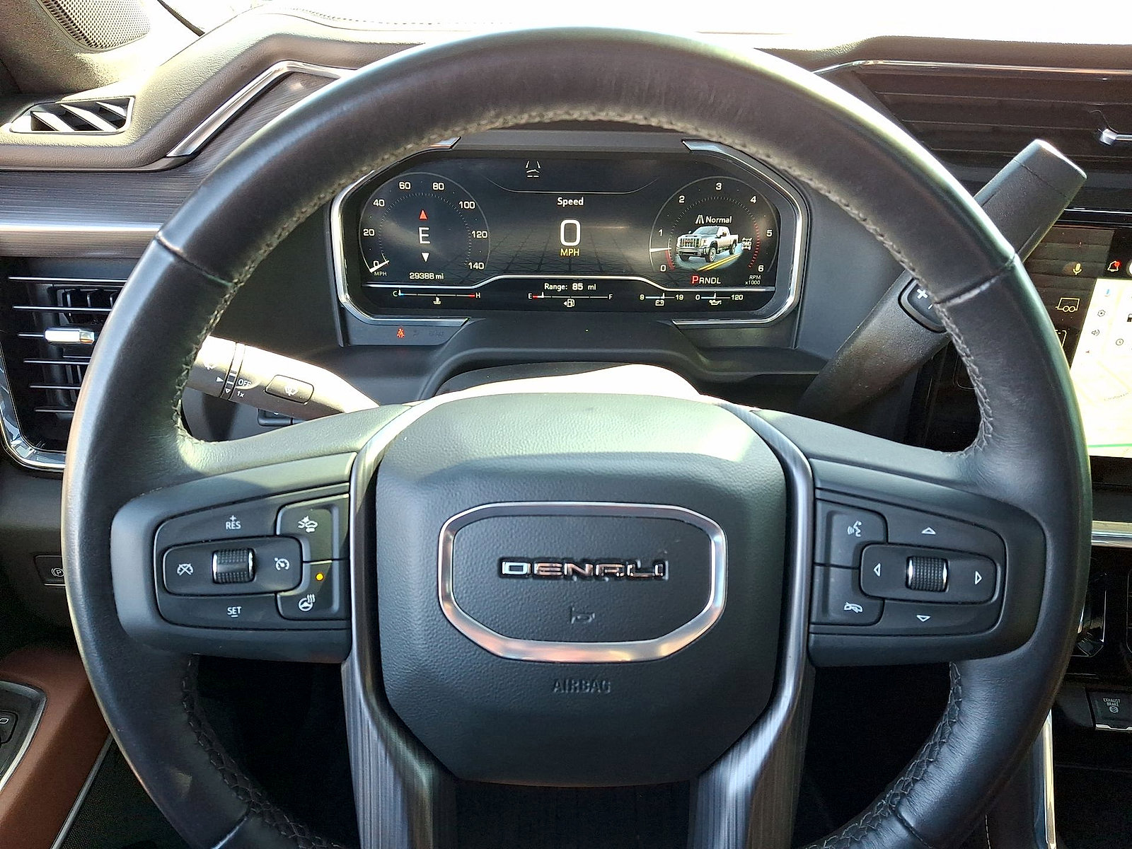 Used 2025 GMC Sierra 3500 Denali Ultimate AWD/4WD image 16