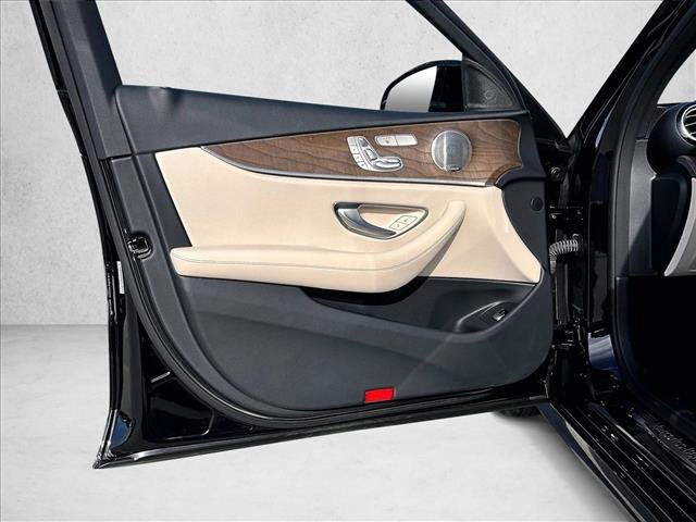 Used 2022 Mercedes-Benz E 350 Sedan image 18