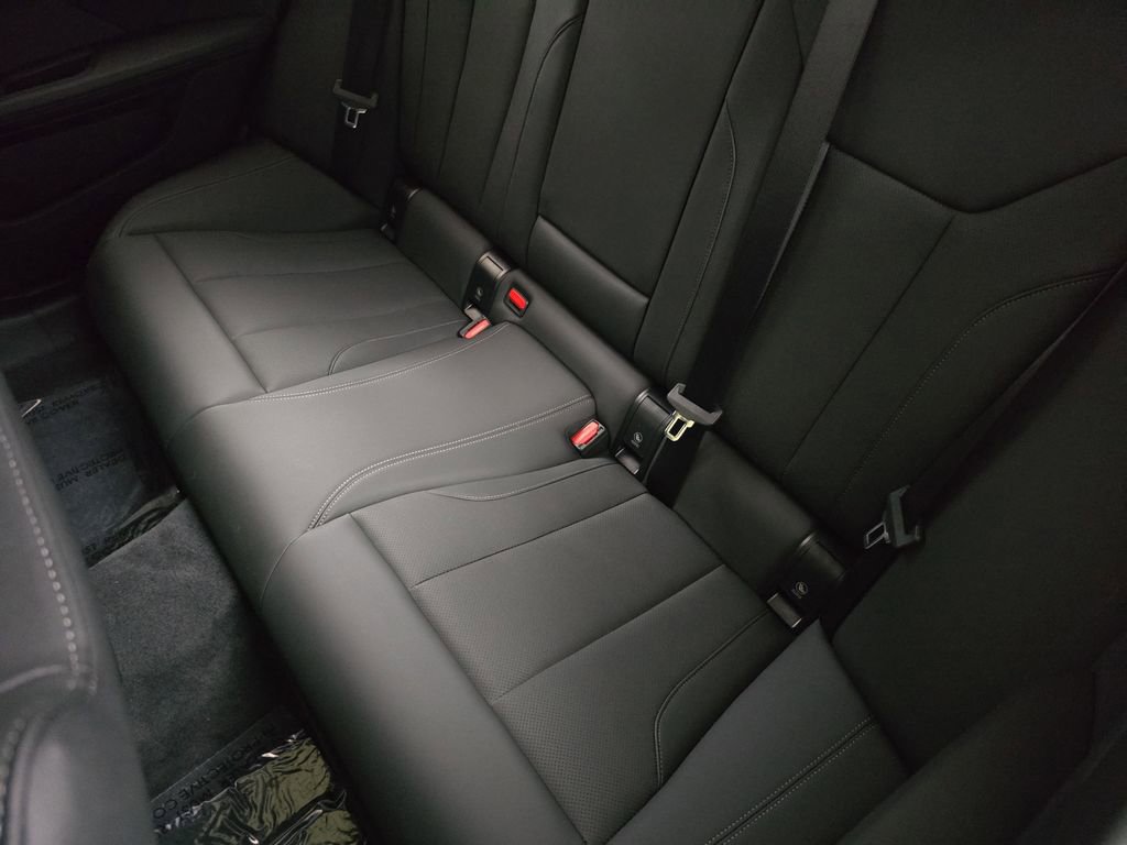 Used 2025 BMW i4 xDrive40i w/ M Sport Package image 17