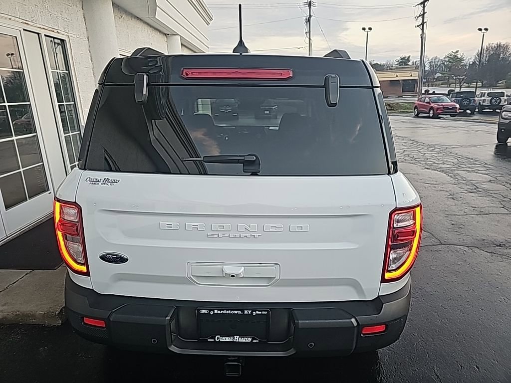 Used 2025 Ford Bronco Sport Badlands AWD/4WD image 5