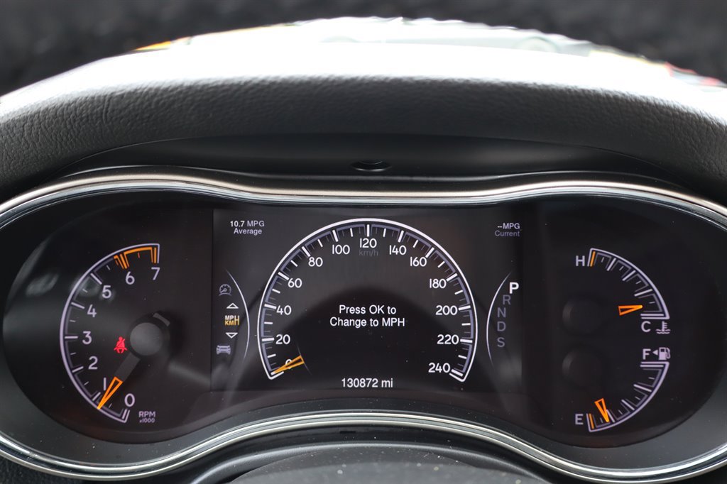 Used 2014 Jeep Grand Cherokee Limited w/ Trailer Tow Group IV AWD/4WD image 24