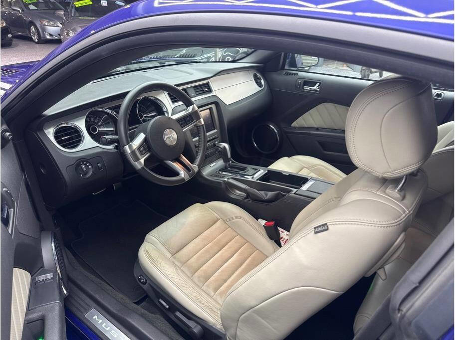 Used 2014 Ford Mustang GT Premium w/ Electronics Package image 9